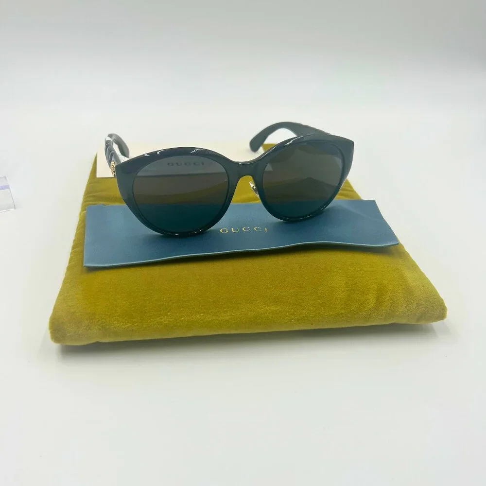 AUTHENTIC Gucci GG0814SK Oversized Cat Eye Sunglasses Black Made in Italy NWT - Picture 3 of 6